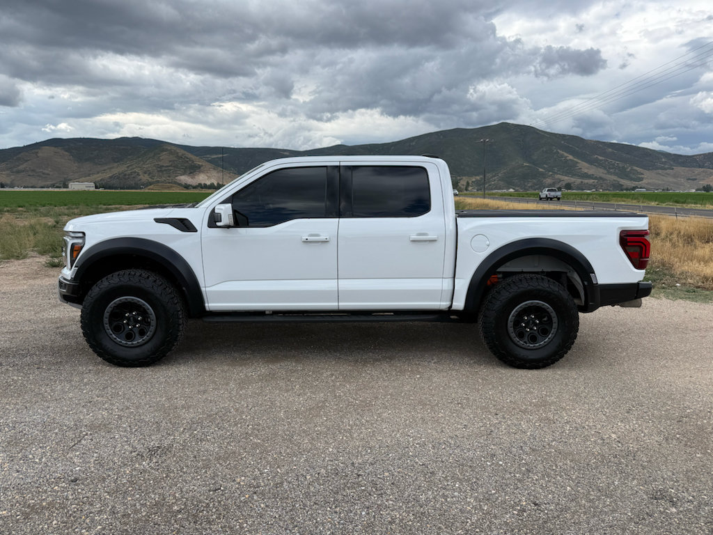 Used 2025 Ford F150 Raptor AWD/4WD image 4