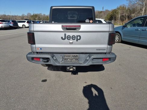 Used 2020 Jeep Gladiator Sport w/ Quick Order Package 24S image 5