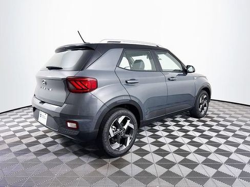 New 2026 Hyundai Venue SEL FWD image 6