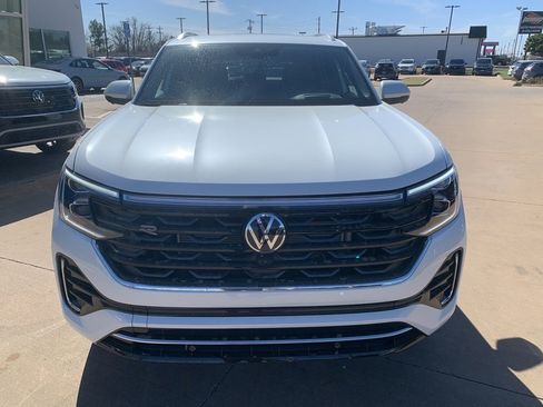 New 2025 Volkswagen Atlas Cross Sport SEL Premium R-Line image 2