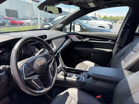 Used 2023 Cadillac XT5 Premium Luxury w/ LPO, Floor Liner Package AWD/4WD image 14