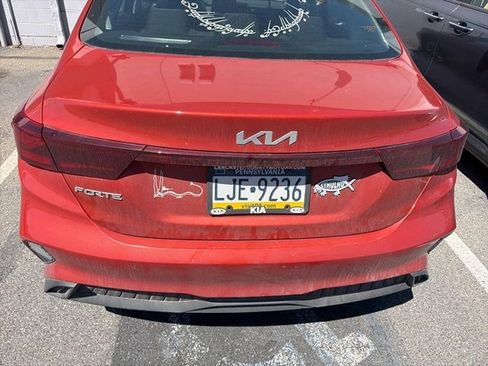 Used 2022 Kia Forte LXS FWD image 7