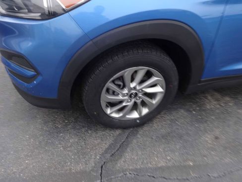 Used 2018 Hyundai Tucson SE image 3