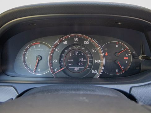 Used 2016 Honda Accord Sport image 30