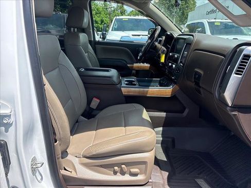 Certified 2018 Chevrolet Silverado 1500 LTZ w/ Sport Package AWD/4WD image 7