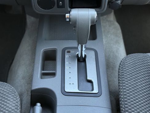 Used 2014 Nissan Frontier Desert Runner image 17