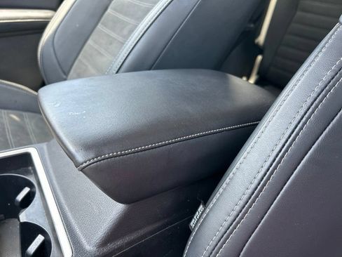 Used 2024 Mitsubishi Outlander SE FWD image 38