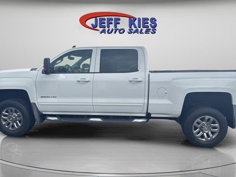 Used 2018 Chevrolet Silverado 2500 LT w/ All Star Edition AWD/4WD image 8
