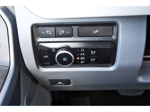 Used 2024 Ford F350 XLT w/ XLT Premium Package image 18