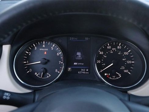 Certified 2020 Nissan Rogue SL w/ Premium Package image 15