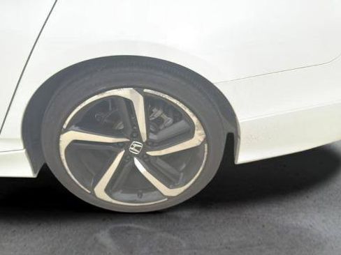 Used 2020 Honda Accord Sport image 17