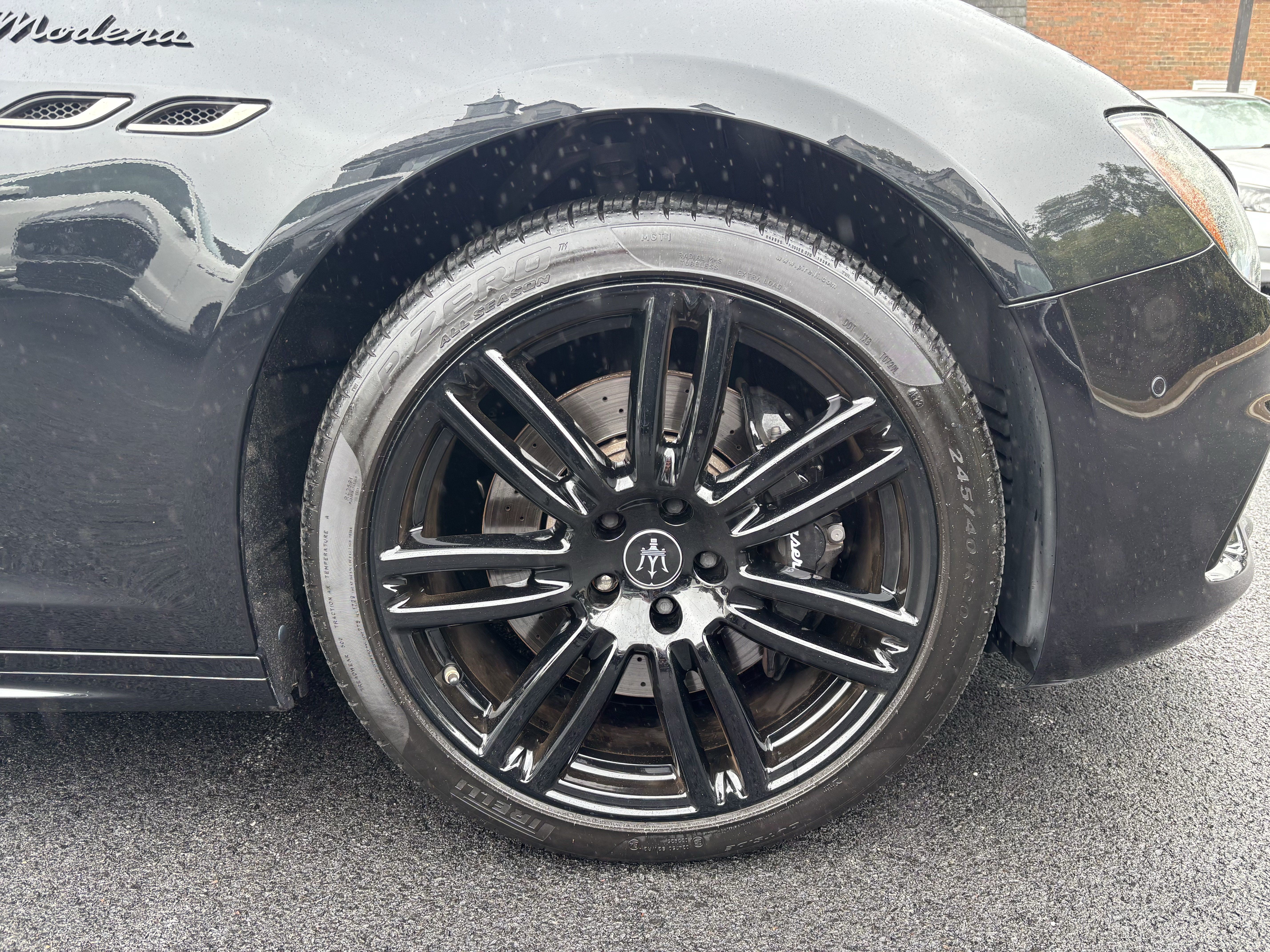 Used 2022 Maserati Ghibli Modena Q4 AWD/4WD image 8