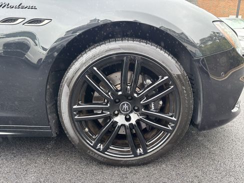 Used 2022 Maserati Ghibli Modena Q4 AWD/4WD image 8