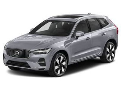 Certified 2023 Volvo XC60 T8 Ultimate w/ Climate Package
