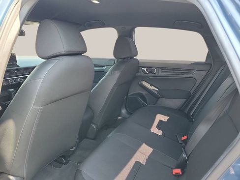 Used 2025 Honda Civic Sport image 9