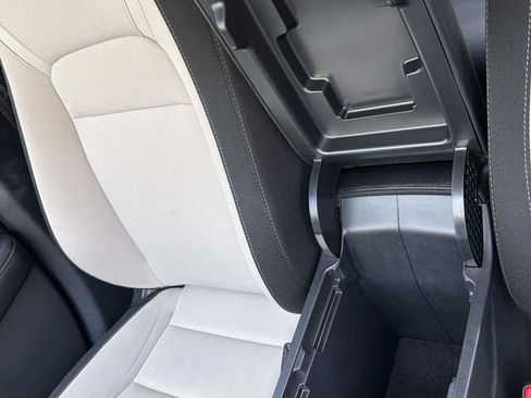 Used 2024 Honda CR-V LX image 27