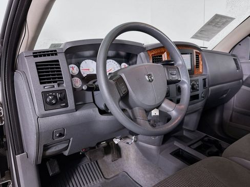 Used 2006 Dodge Ram 2500 Truck SLT AWD/4WD image 9
