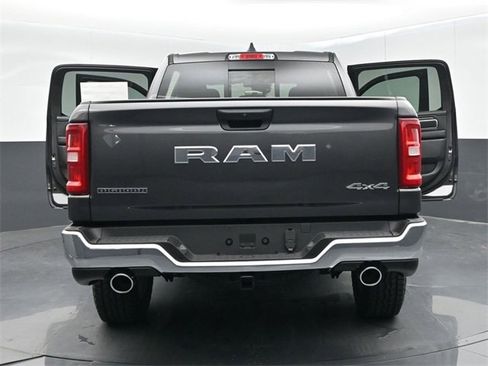 New 2026 RAM 1500 4x4 Crew Cab image 60