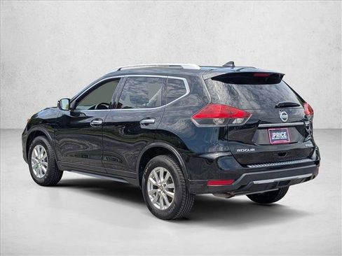 Used 2017 Nissan Rogue SV AWD/4WD image 5