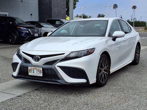 Used 2022 Toyota Camry SE w/ Carpet Mat Package (TMS) FWD image 30