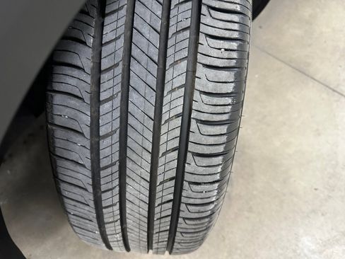 Certified 2023 Chevrolet TrailBlazer RS w/ Convenience Package image 34