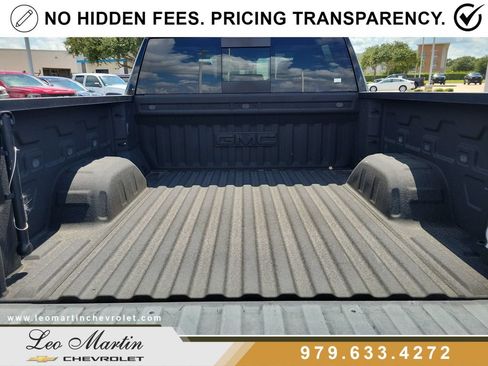 Used 2020 GMC Sierra 1500 SLT RWD image 6