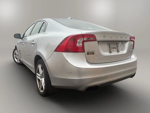Used 2015 Volvo S60 T5 Premier image 5