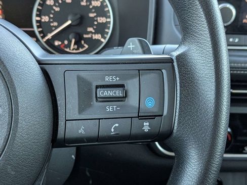 Certified 2024 Nissan Rogue SV image 26