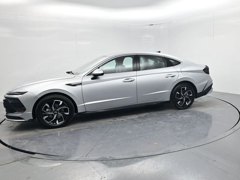 Used 2025 Hyundai Sonata SEL image 4