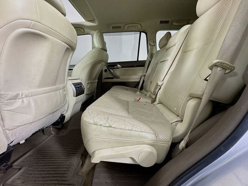 Used 2015 Lexus GX 460 Luxury image 31