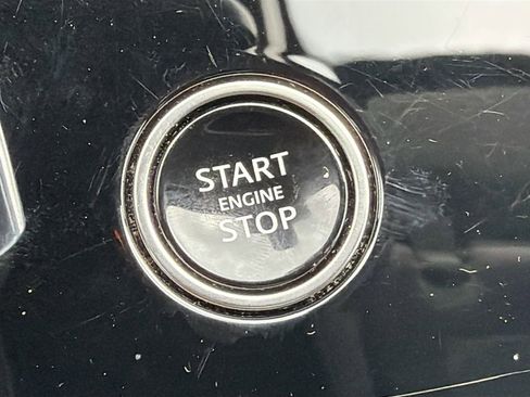 Used 2024 Land Rover Range Rover Sport Dynamic SE image 37