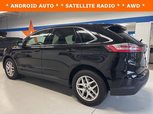 Used 2023 Ford Edge SEL w/ Convenience Package image 7
