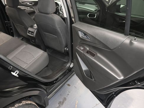 Used 2018 Chevrolet Equinox LT w/ LPO, Protection Package image 21