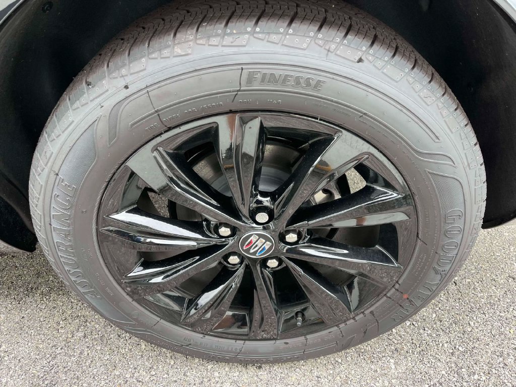 New 2026 Buick Envista Sport Touring w/ Convenience I Package FWD image 11