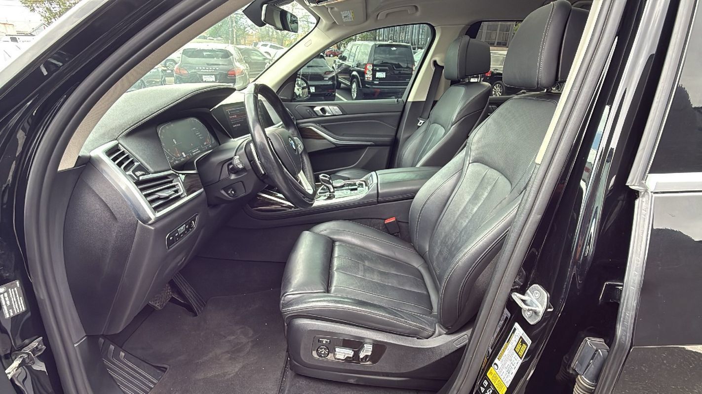 Used 2019 BMW X7 xDrive40i w/ Premium Package AWD/4WD image 10