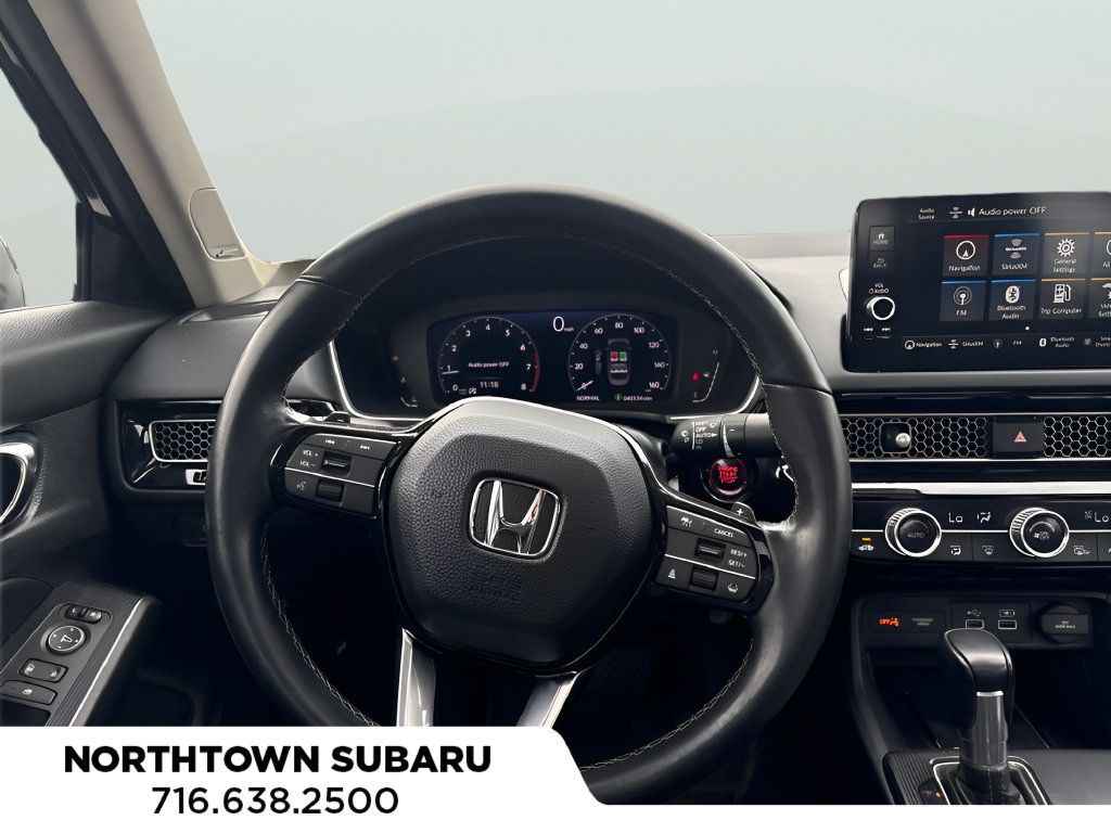 Used 2022 Honda Civic Touring image 11