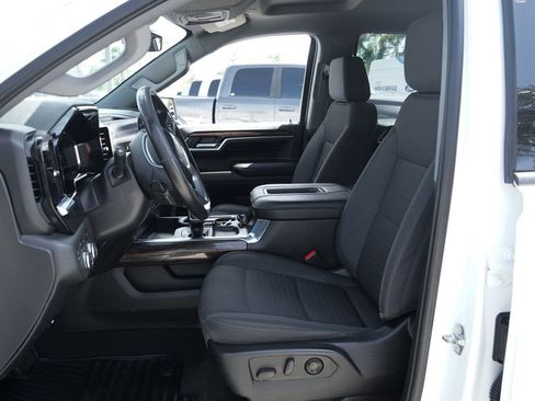 Used 2022 GMC Sierra 1500 Elevation w/ X31 Off-Road Package AWD/4WD image 17