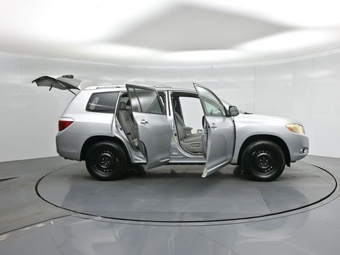 Used 2009 Toyota Highlander Limited image 3