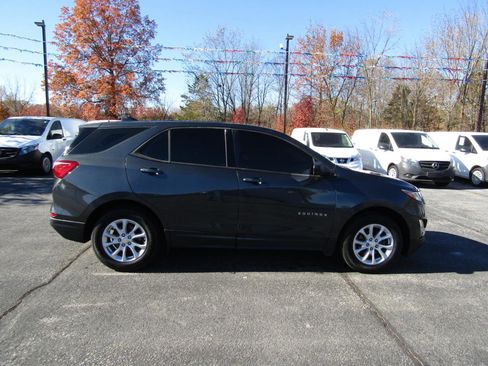 Used 2018 Chevrolet Equinox LS FWD image 8