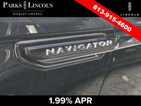 Used 2023 Lincoln Navigator L Reserve RWD image 13