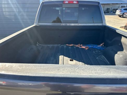 Used 2014 RAM 2500 Big Horn image 28