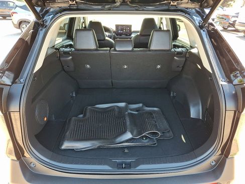 Used 2023 Toyota RAV4 Limited AWD/4WD image 27