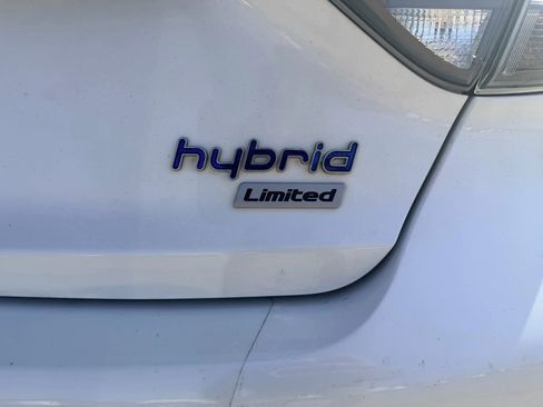 Used 2017 Hyundai Sonata Limited w/ Ultimate Package 02 image 7