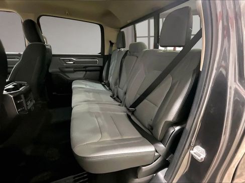 Used 2019 RAM 1500 Big Horn AWD/4WD image 28