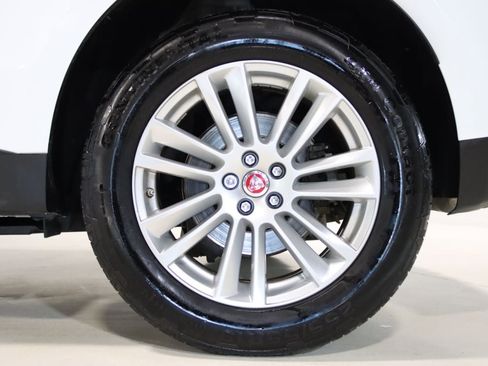 Used 2018 Jaguar F-PACE Prestige AWD/4WD image 72