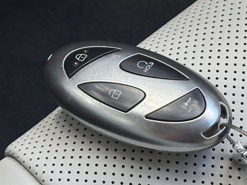 Used 2025 Hyundai Santa Fe SEL AWD/4WD image 22
