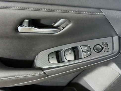 Used 2024 Nissan Sentra SV w/ All-Weather Package FWD image 15