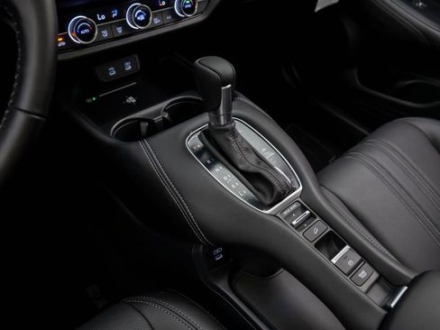 New 2026 Honda HR-V EX-L image 13