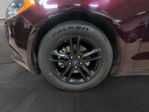 Used 2018 Ford Fusion SE image 14