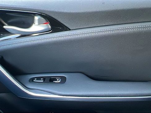 Used 2018 Kia Stinger RWD image 42